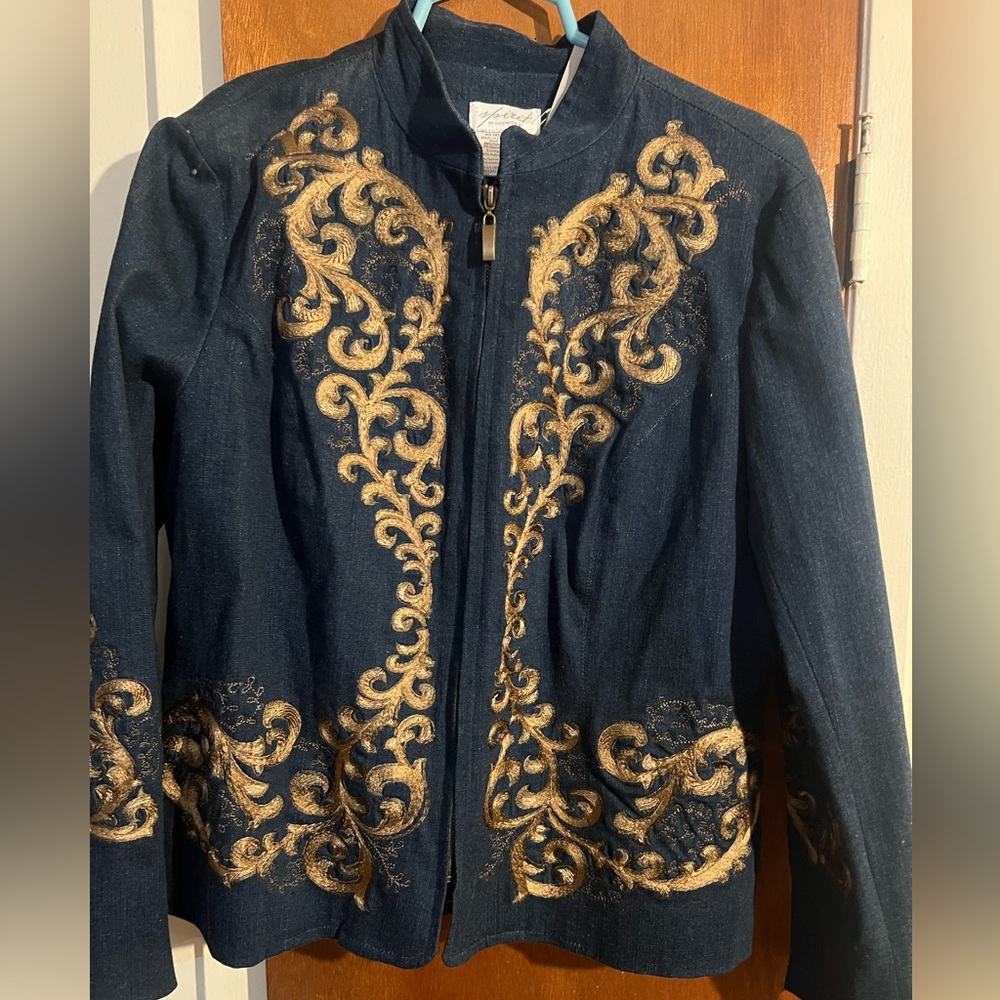 Coldwater Creek Embroidered Denim Jacket with Gold Accents - size 16 NWT